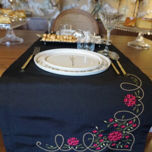 Pink Verbena Runner - Image 2